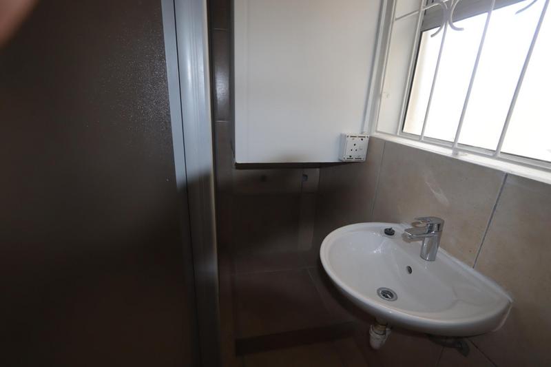 To Let 2 Bedroom Property for Rent in Gardens Western Cape